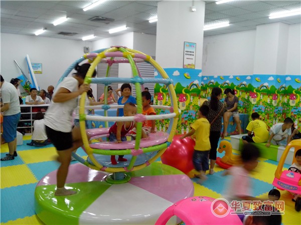 小型游乐场加盟